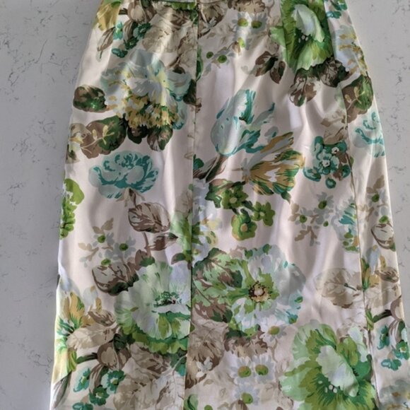 Silk Floral Dolce & Gabbana Skirt Size 38(Euro) - Picture 6 of 7